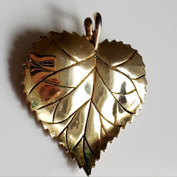2 In 1 Unique Gold Leaf Pendant Brooch w/ Jagged Edge & Curled Stem Bail - Picture 2 of 4